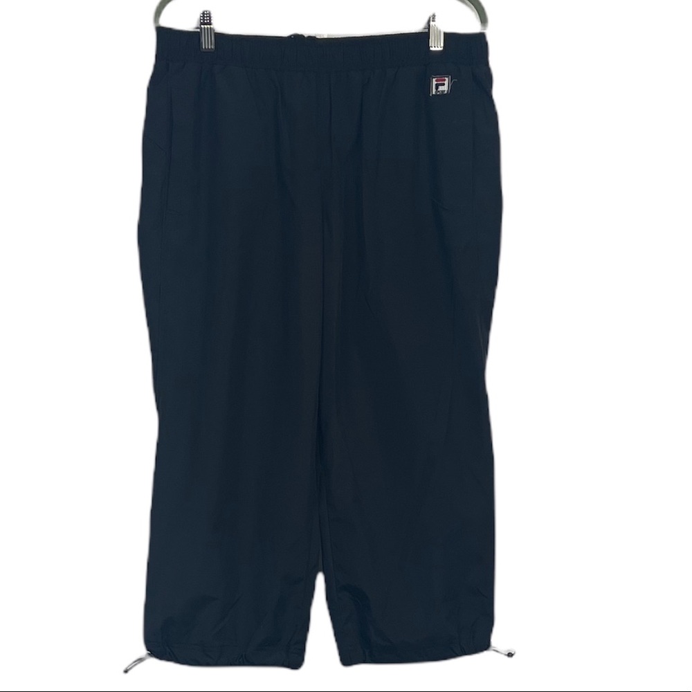 Fila Sport Women’s Athletic Athlesiure Cropped Mesh lined Pants Size L Polyester